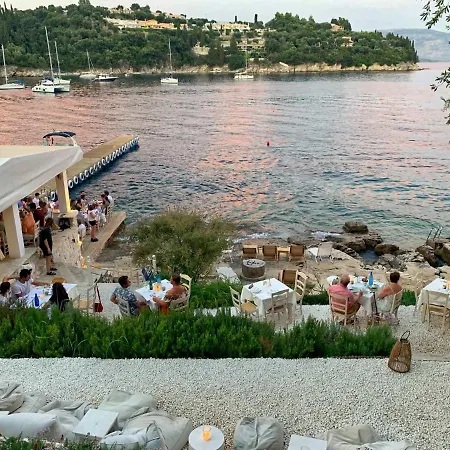 Paleopetres K-nine - Premium - - Ferienhaus *