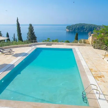 Paleopetres K-nine - Premium - - Tatil Evi